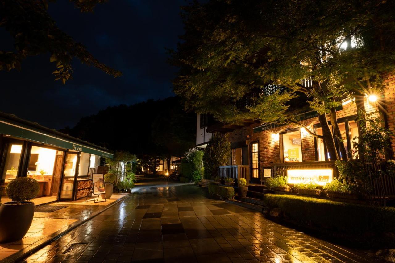 Kawaguchiko Country Cottage Ban - Glamping Resort - Fujikawaguchiko Exterior photo